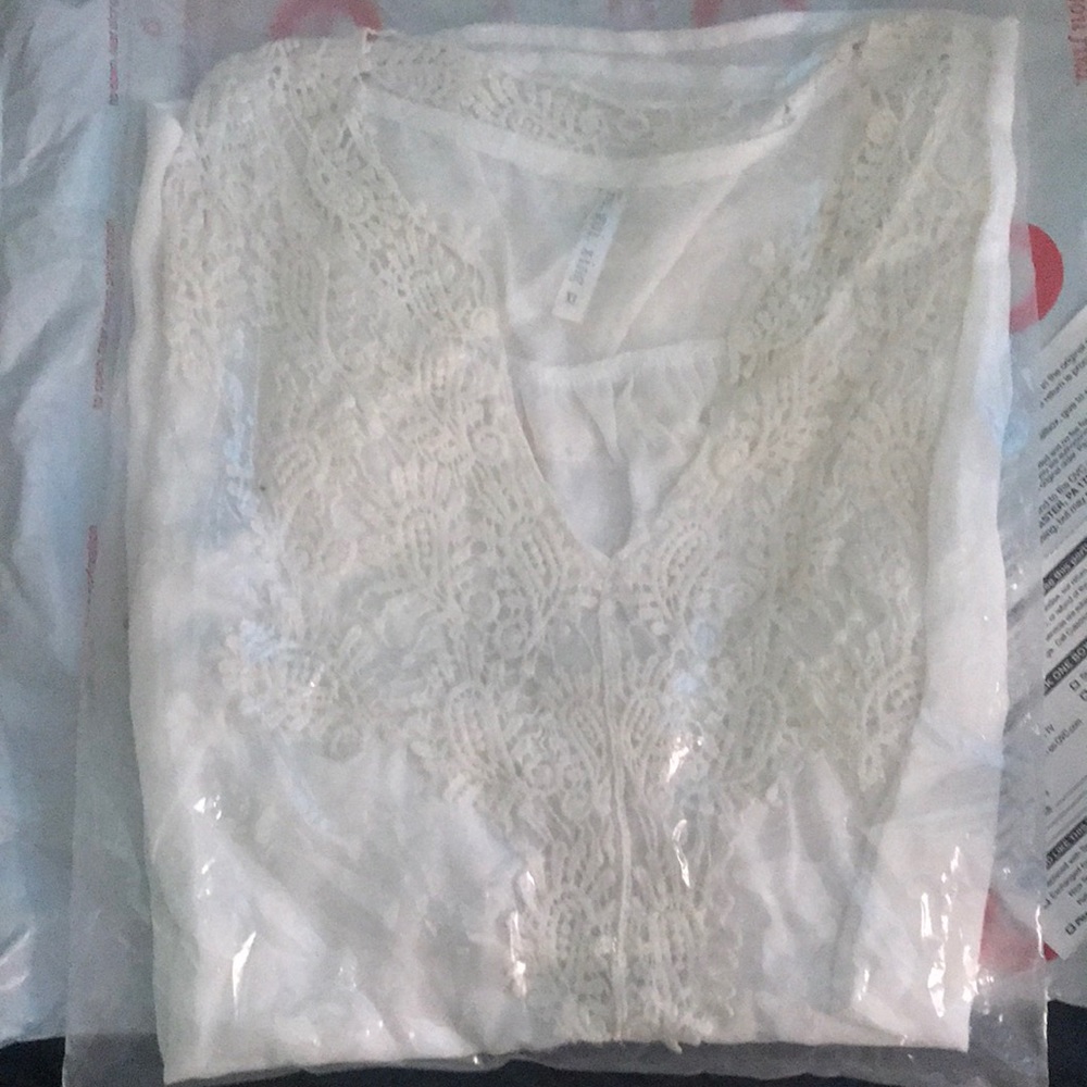 Women’s blouse
